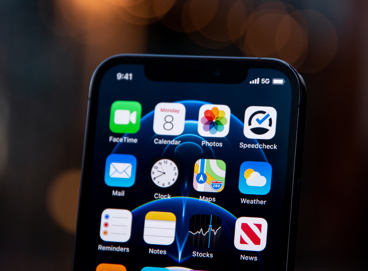 裕民苹果手机维修分享为什么 iPhone 12 在冬季会自动关机 